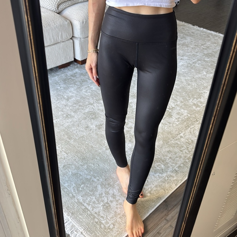 Bandier Year of Ours Black Leggings 7/8 hi rise high waisted